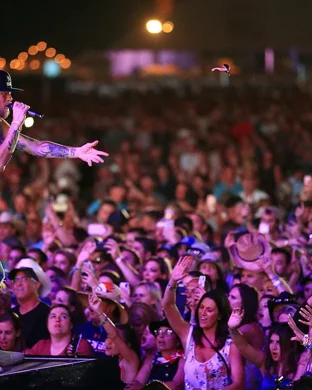 Live concert by Home Free