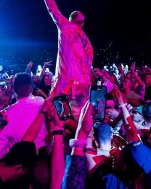 Live concert by Bumpin' Uglies