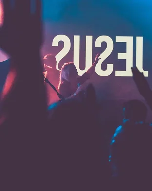 Live concert by Anne Wilson