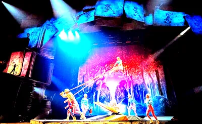 Cirque du Soleil - Drawn To Life