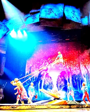 Cirque du Soleil - Drawn To Life theatre performance