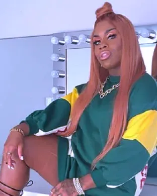 Monet X Change